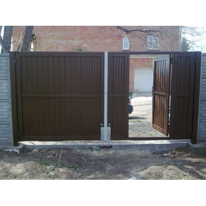 Распашные ворота с калиткой 4x2 м